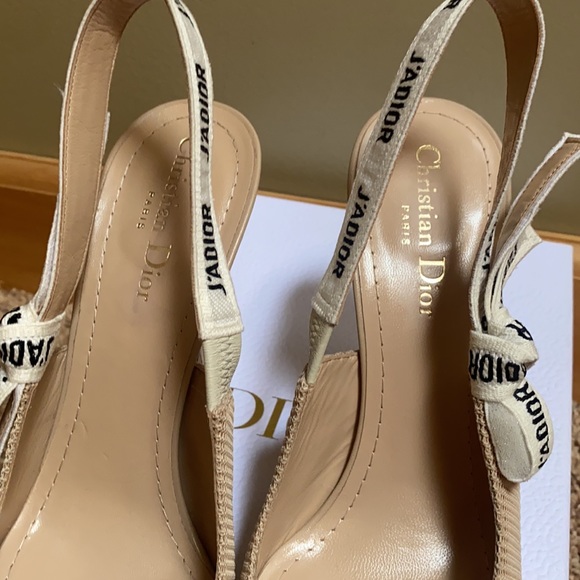 J'ADIOR SLINGBACK PUMP - Picture 7 of 9